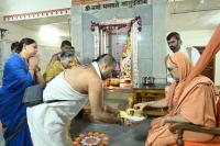 H. H. Swamiji at Shri Gurunatheshwar Gopalakrishna Temple, Chitrapur (25 Sep 2024)